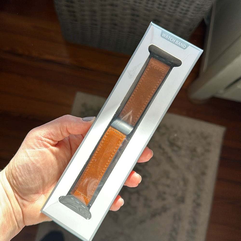 NWT leather Apple Watch band 42mm/44mm